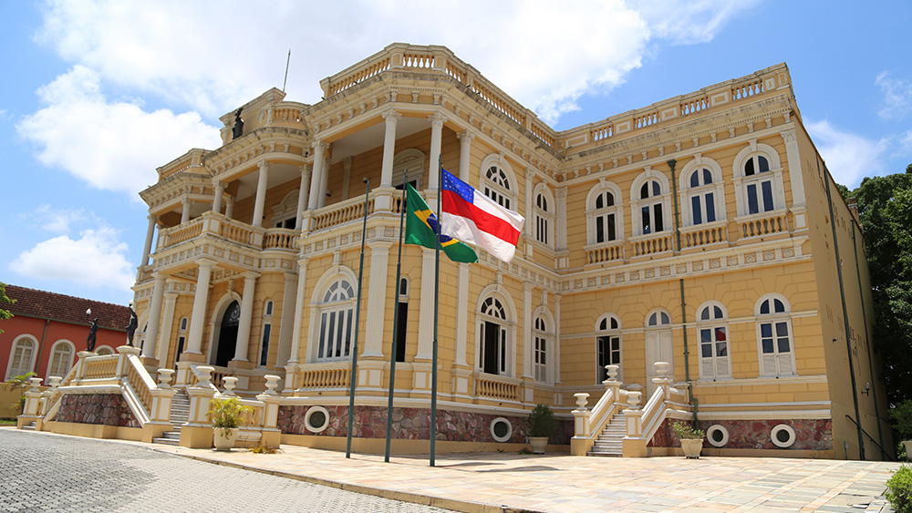 palacio-rio-negro-01